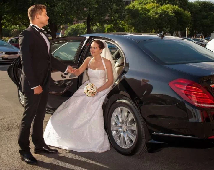 Private Event Transfer Service in Berlin in night.